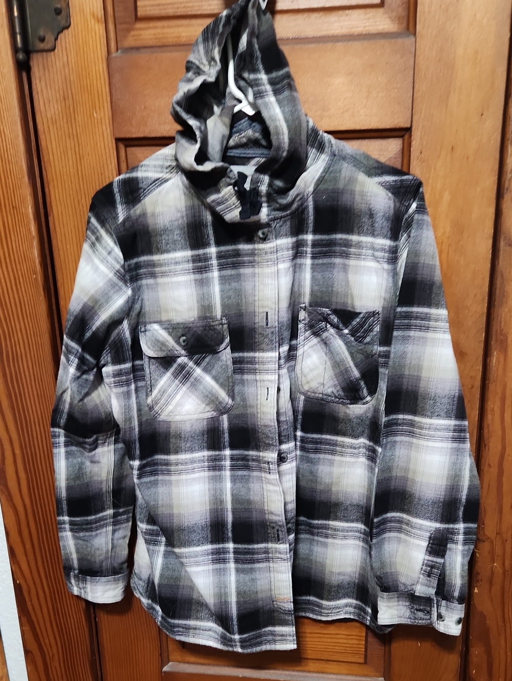 Carhartt Black & White Plaid Hooded Flannel Shirt Jacket